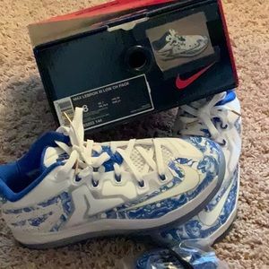 Max Lebron Low XI - China Pack - LIMITED!